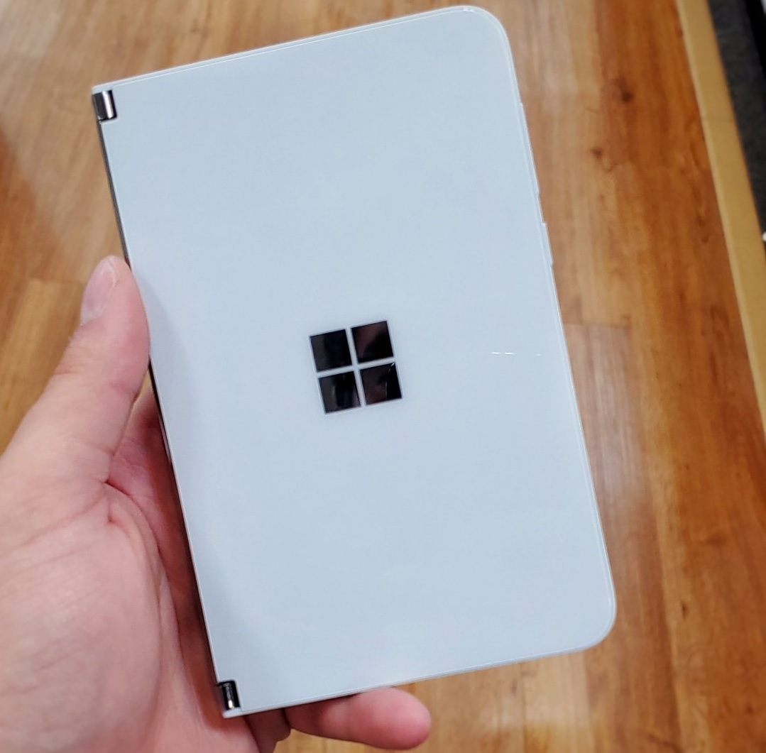 Aquí está otro vistazo al Microsoft Surface Duo