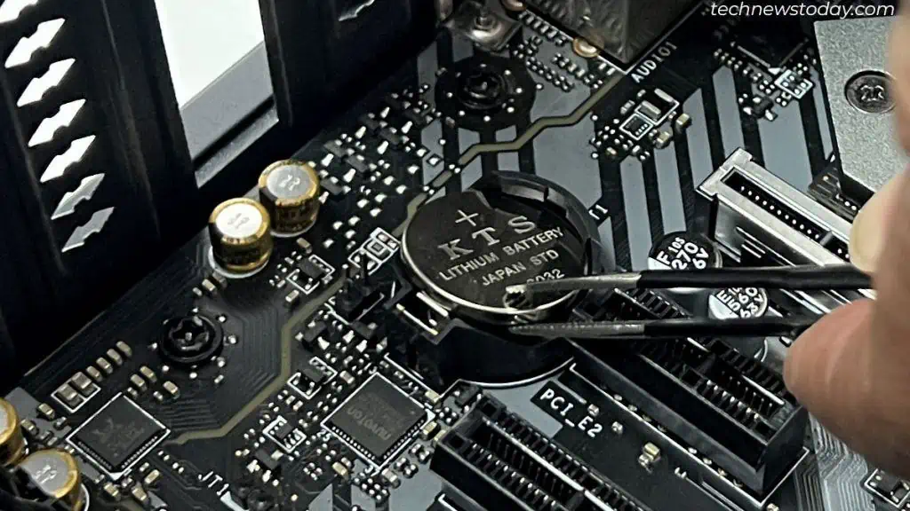 Wie behebt man die rote CPU-Leuchte auf einem Motherboard? Was bedeutet ...