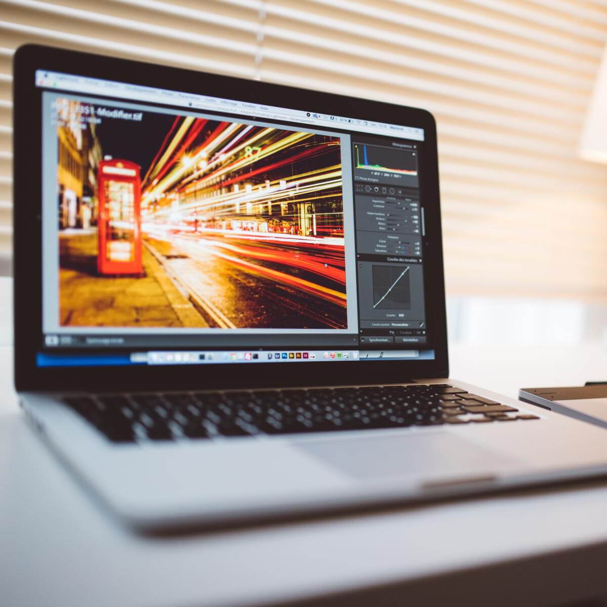 Software Raster Graphics Editor: 6 Terbaik di tahun 2025 - Mundo Geek
