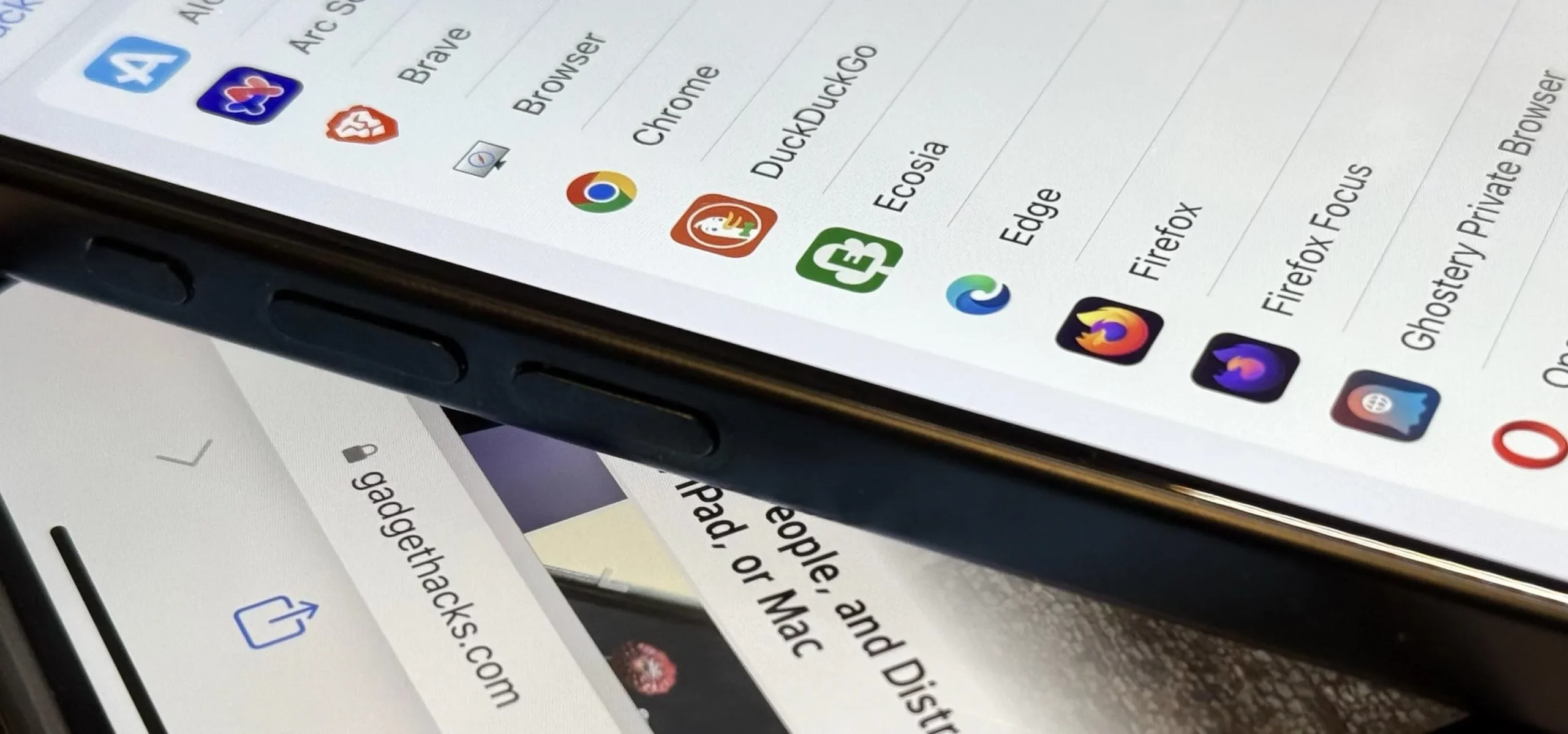 Cómo cambiar la aplicación de navegador web predeterminada en su iPhone para abrir enlaces en Chrome, Firefox, Safari y más