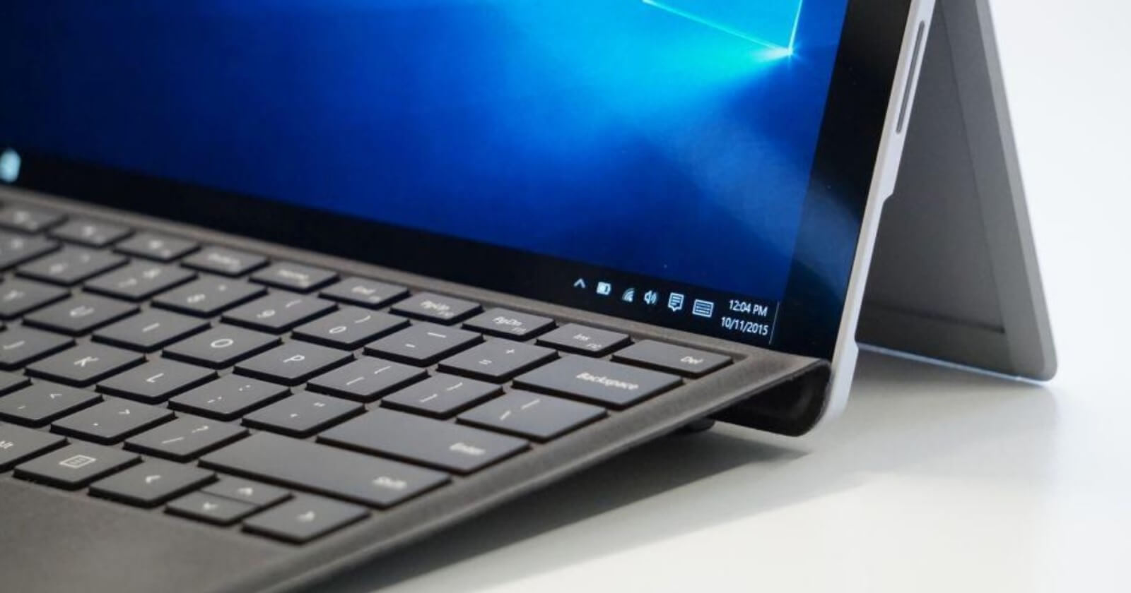 La función Aero Shake finalmente llega a la configuración de Windows 10