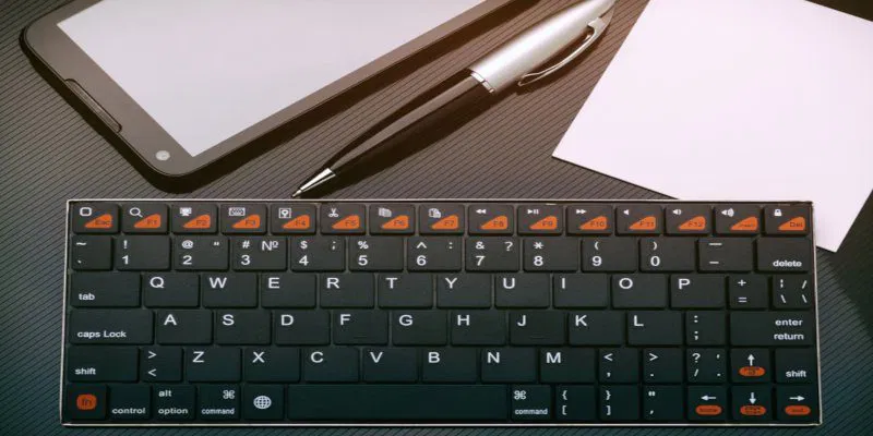 Cómo utilizar un teléfono inteligente como estación de escritura portátil