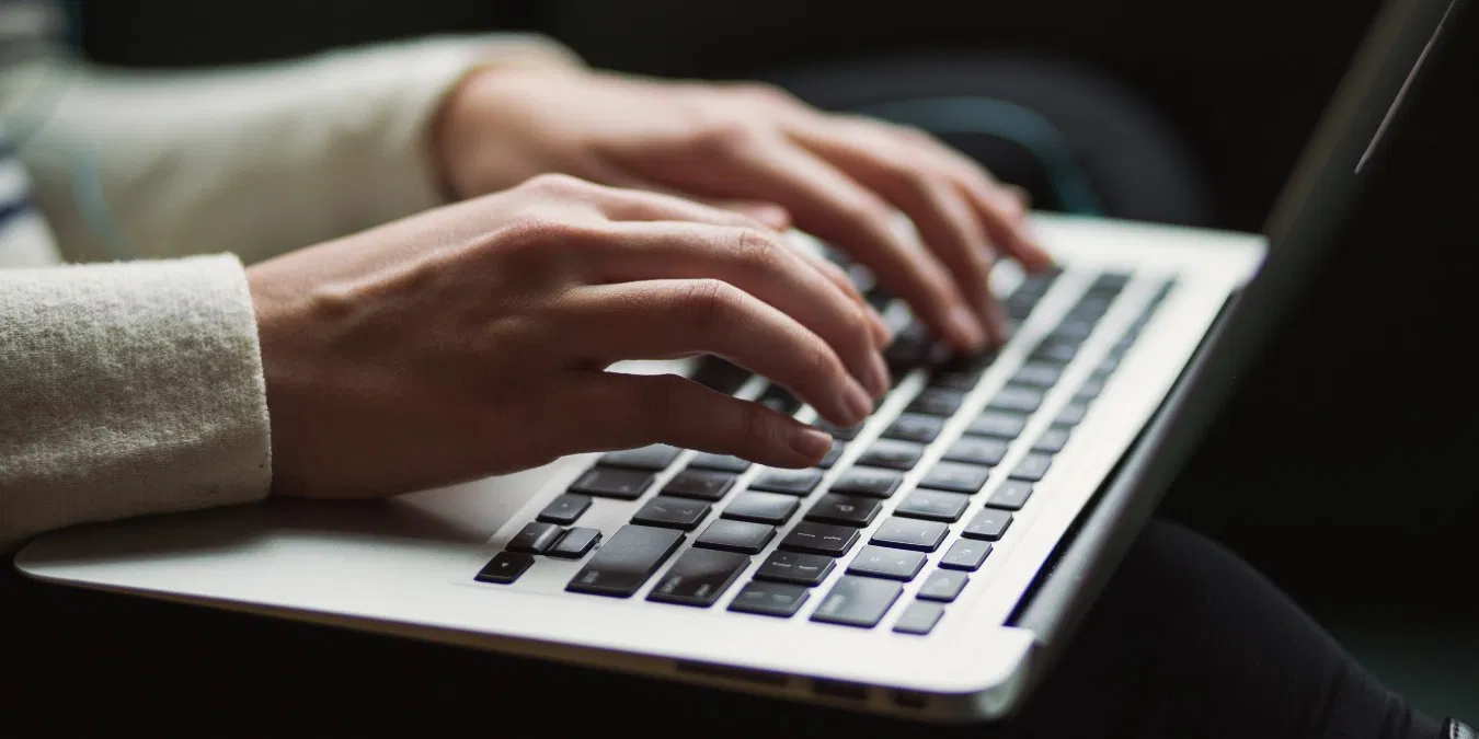 Cómo fusionar dos cuentas de macOS en una