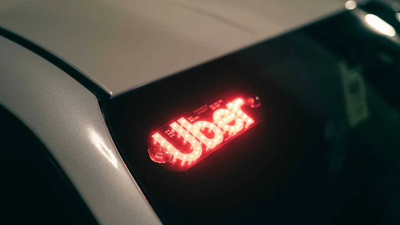 No estoy seguro de si la incorporación de marcas de verificación azules en Uber me hará más seguro