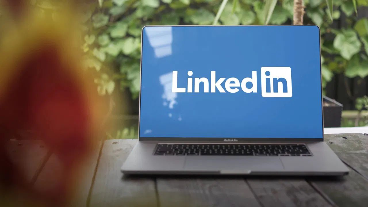 Cómo habilitar el modo privado de LinkedIn para navegación anónima