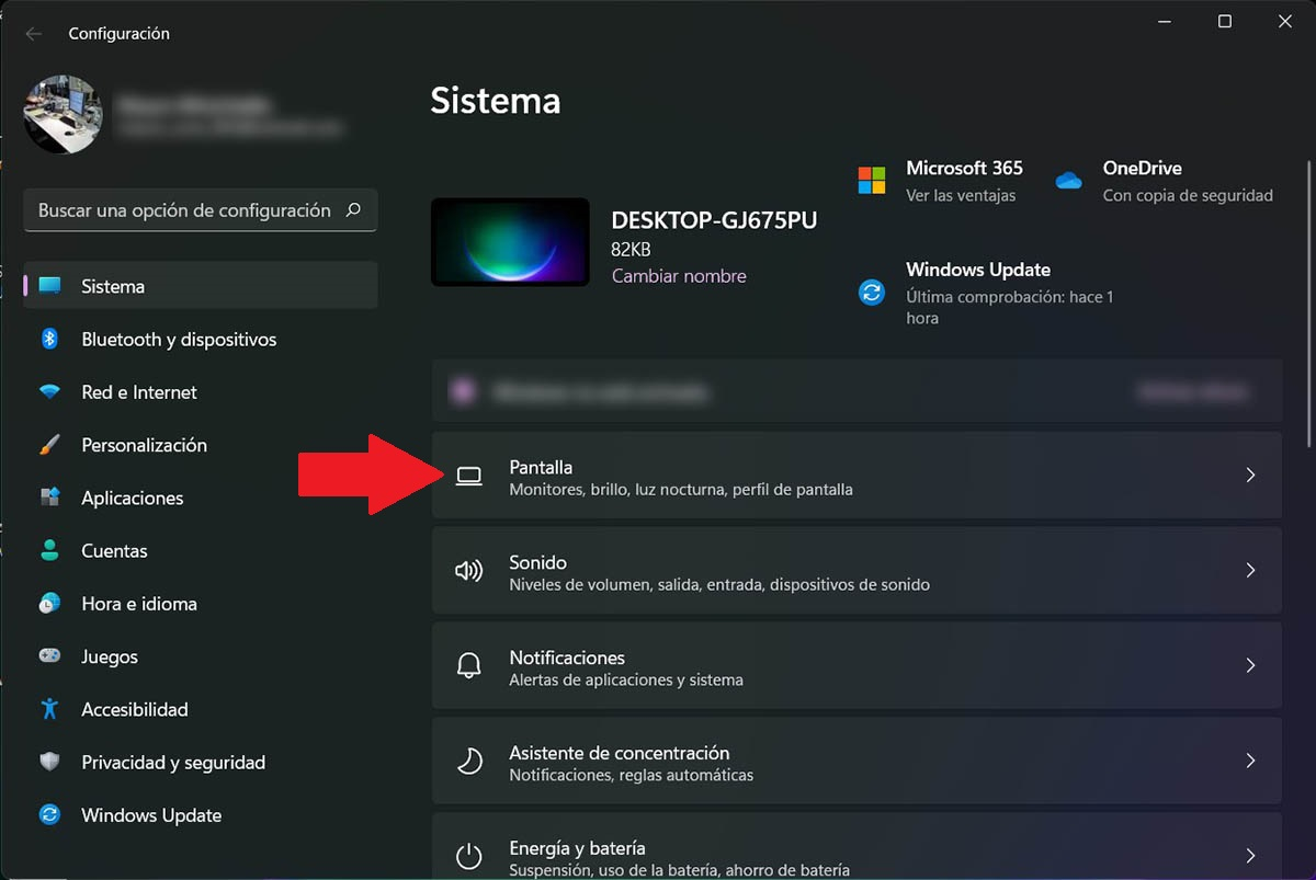 Acceder a Sistema y posteriormente a Pantalla en Windows 11