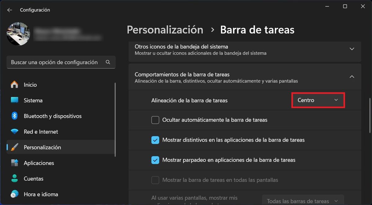 Cambiar alineación barra de tareas Windows 11