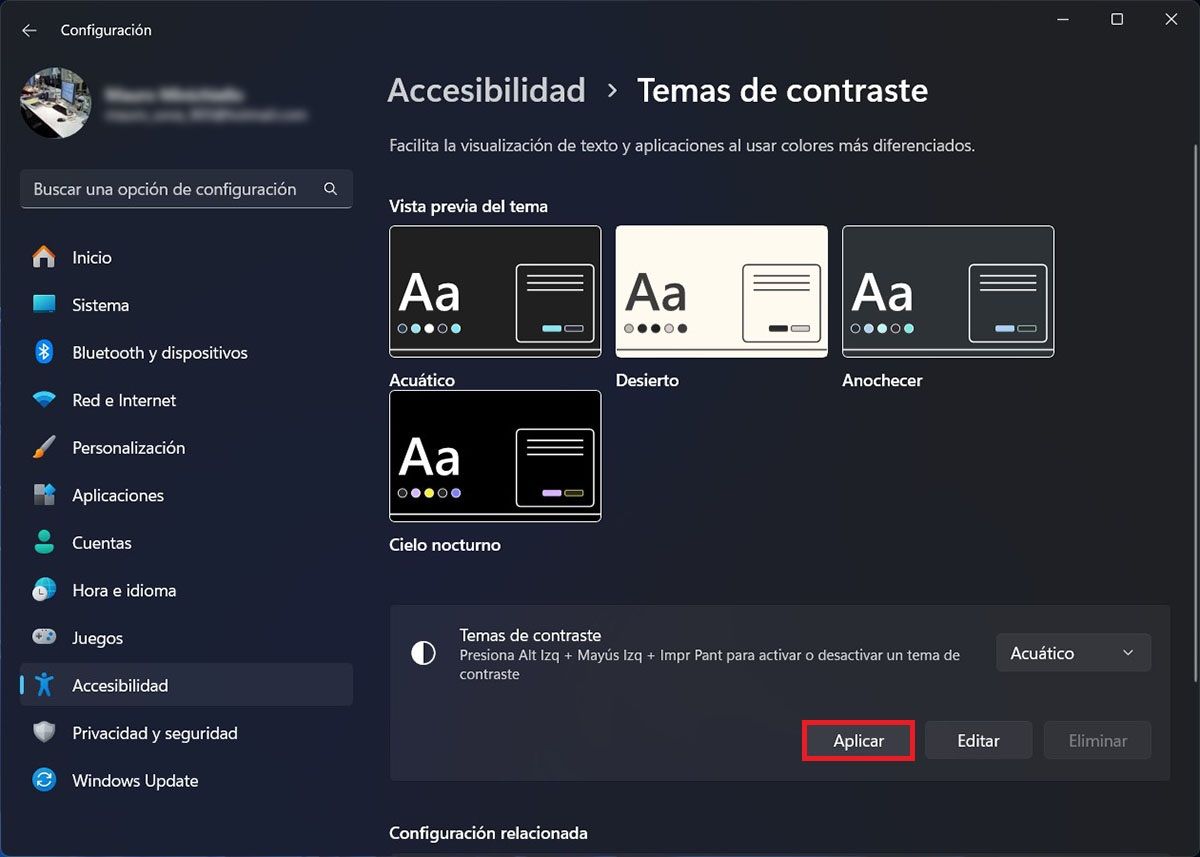 Guardar cambios contraste Windows 11