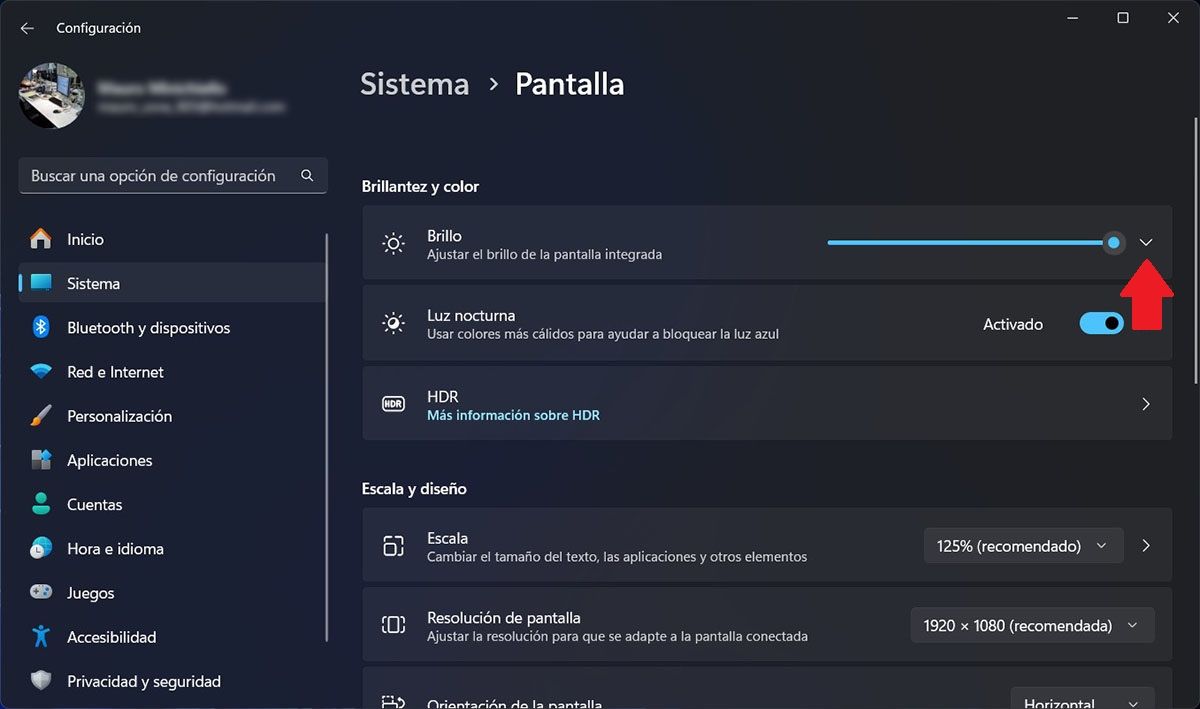 Opciones de brillo de pantalla de Windows 11